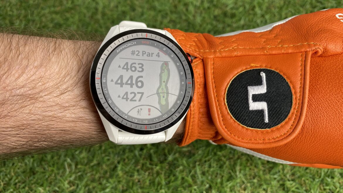 Garmin approach S62 Golf Watch Review